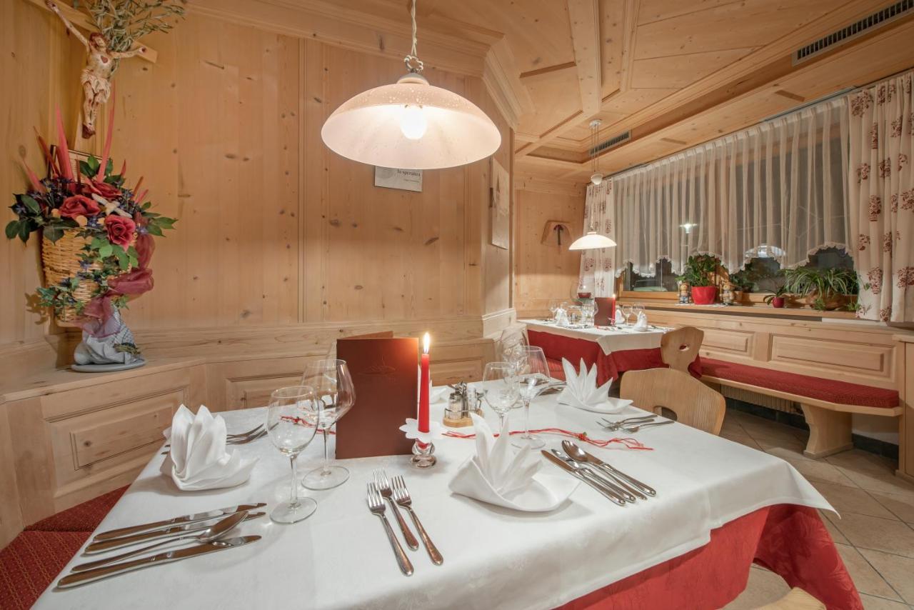 Hotel Theiner Curon Venosta Eksteriør billede