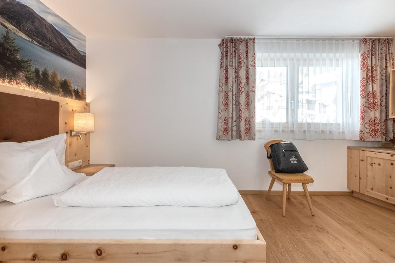 Hotel Theiner Curon Venosta Eksteriør billede